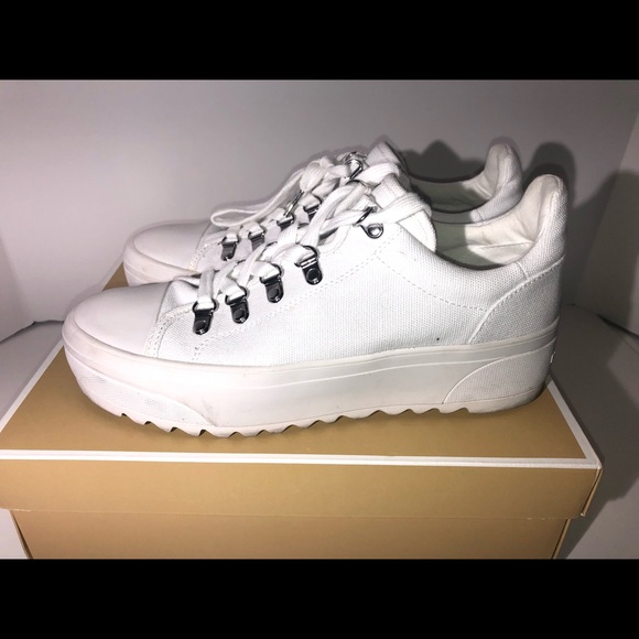 Women’s Michael Kors Granger - Picture 2 of 8